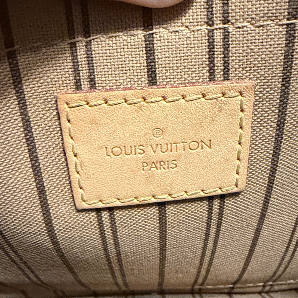 Louis Vuitton Monogram Large Neverfull Pochette/Wristlet SEE DESCRIPTION - Picture 10 of 14